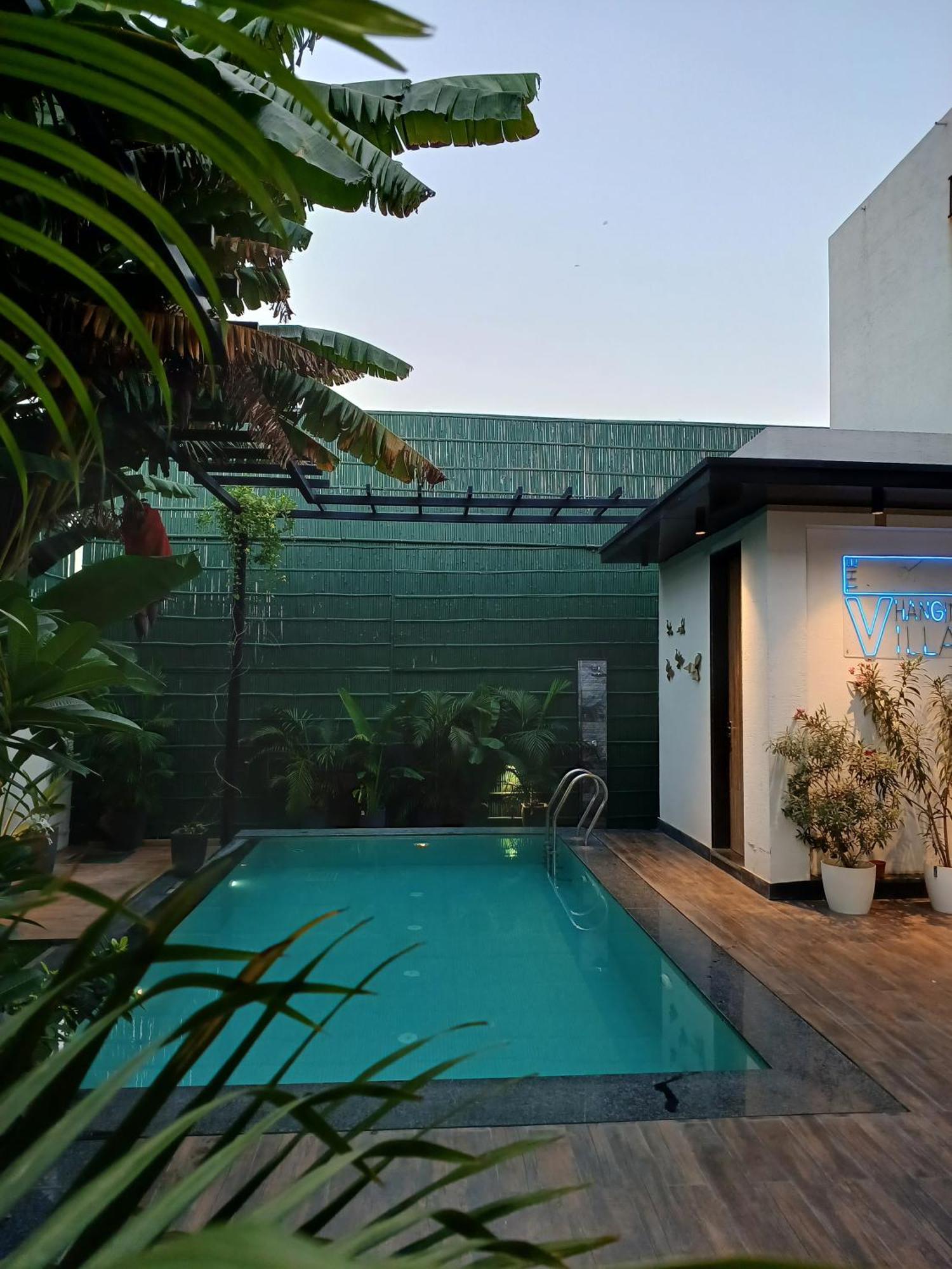 विला The Hanging - A Luxury Pool In Jaipur