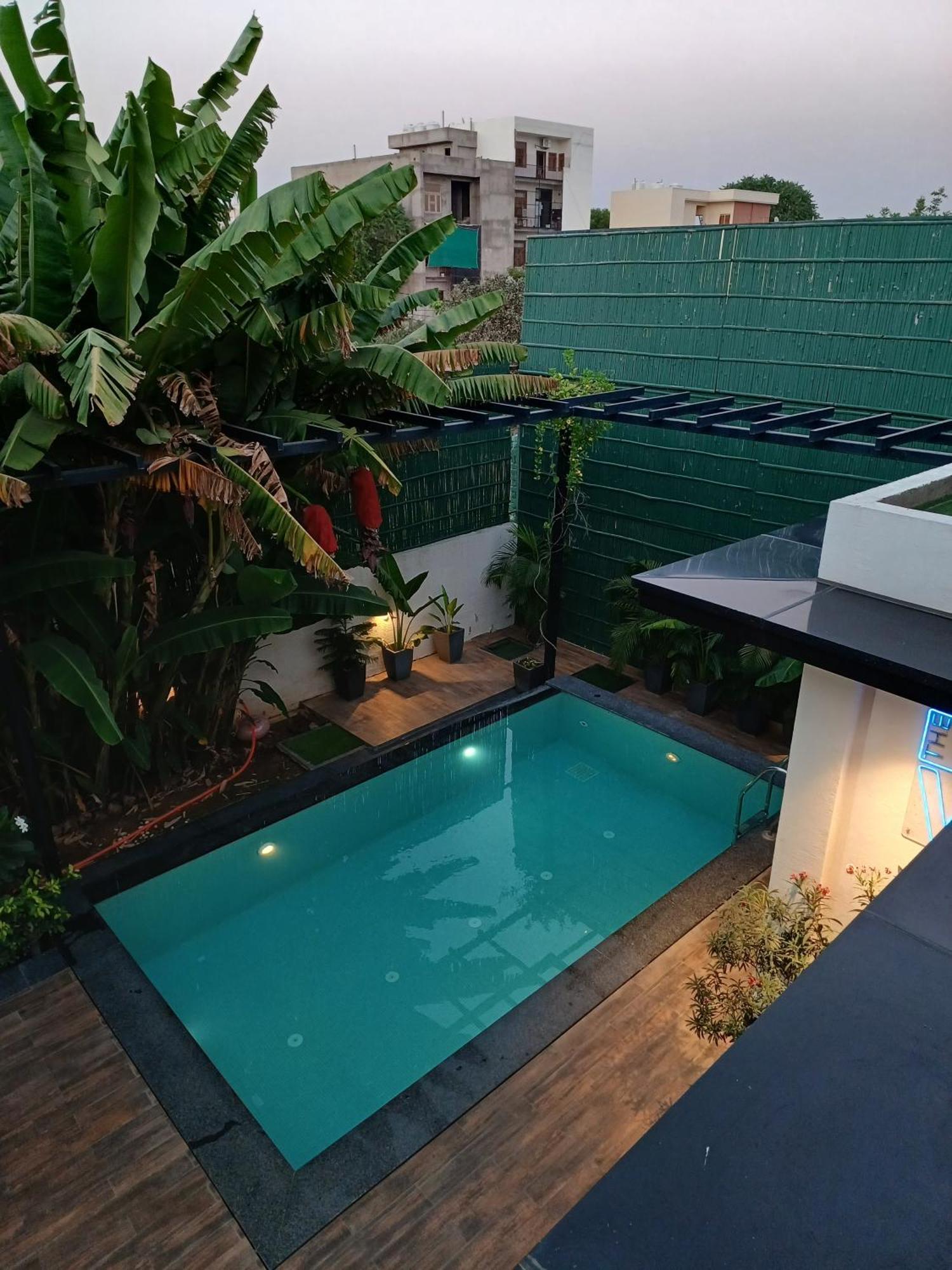 विला The Hanging - A Luxury Pool In *