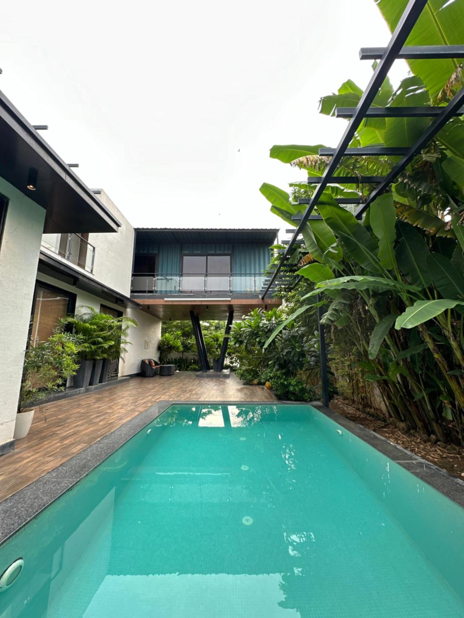 The Hanging - A Luxury Pool In विला *